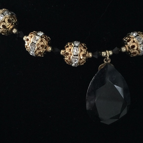Black gold necklace and earring set - Picture 4 of 4